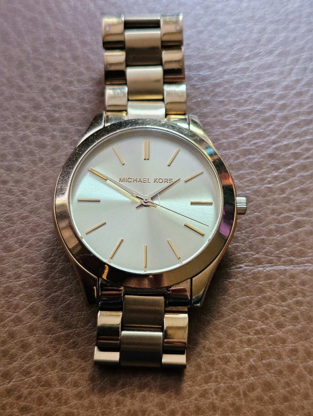Michael Kors Slim Runway Gold-Tone Stainless Steel Watch. MK-3179 Analog, Unisex - Picture 9 of 13